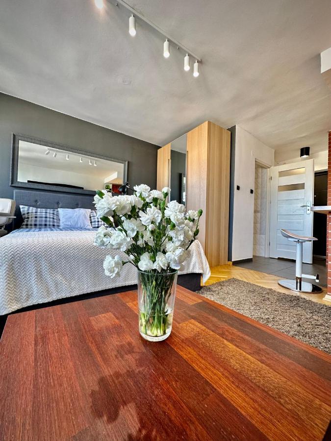 Super Apartament White Warszawa 2X Metro Scisle Centrum Wifi 300 Mbs New ภายนอก รูปภาพ