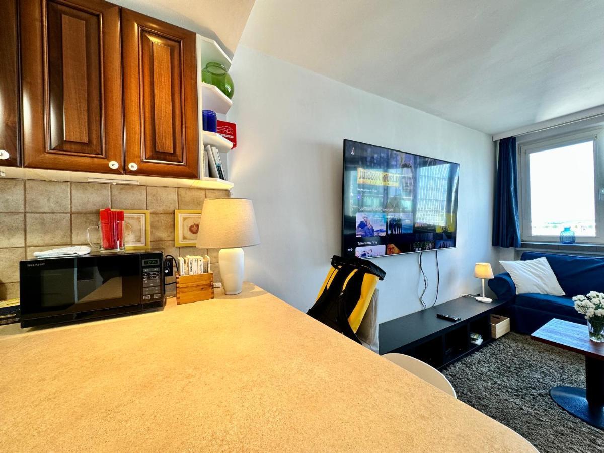 Super Apartament White Warszawa 2X Metro Scisle Centrum Wifi 300 Mbs New ภายนอก รูปภาพ